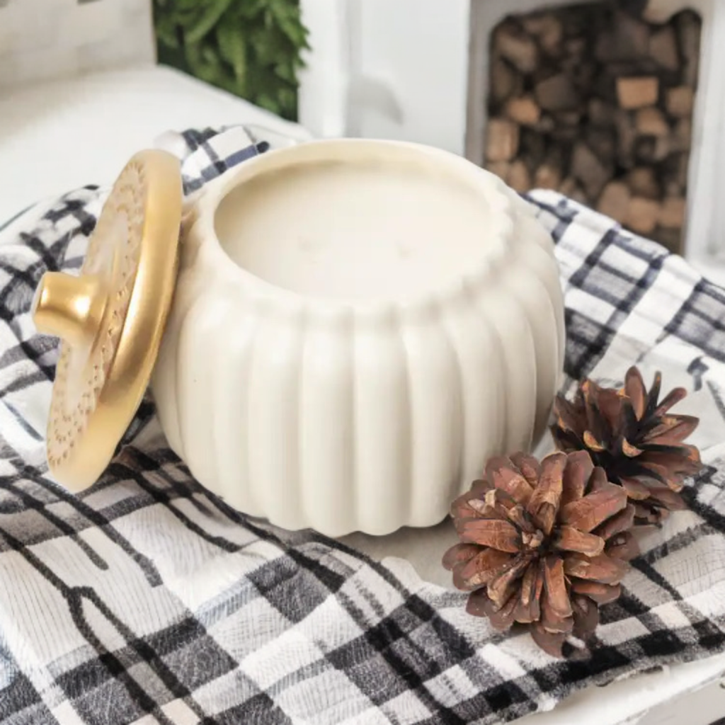 Pumpkin Solstice Ceramic Pumpkin 18oz Candle